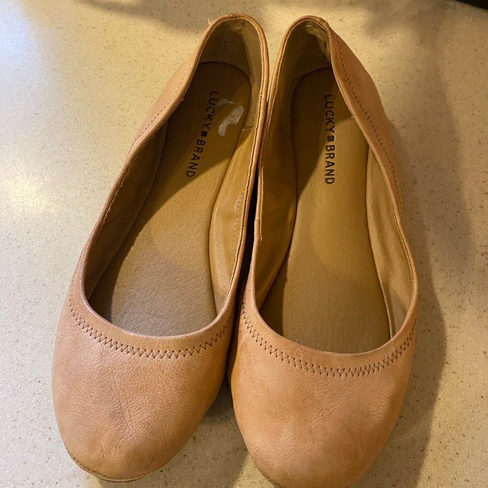 Lucky Brand Women's Tan Ballet Flats Like New